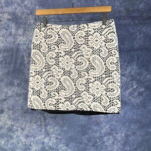 Etcetera Black w/ White Lace Skirt Sz 6